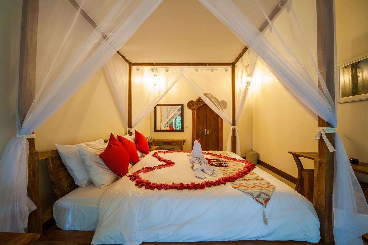 Luxury 3Br Infinity Jungle View Aashaya Villa Ubud ภายนอก รูปภาพ